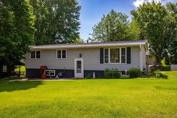 Dodgeville, WI 53533,603 W North Street