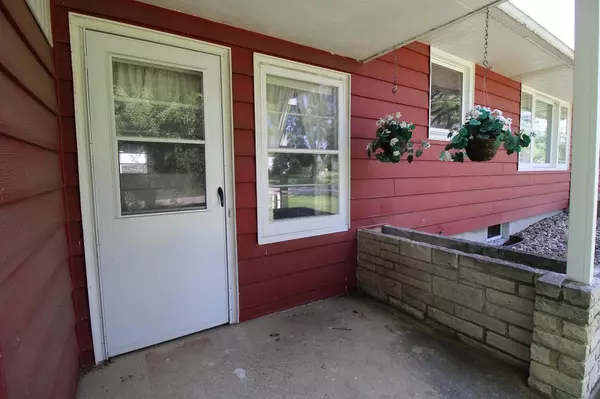 Oxford, WI 53952,206 E Ormsby Street