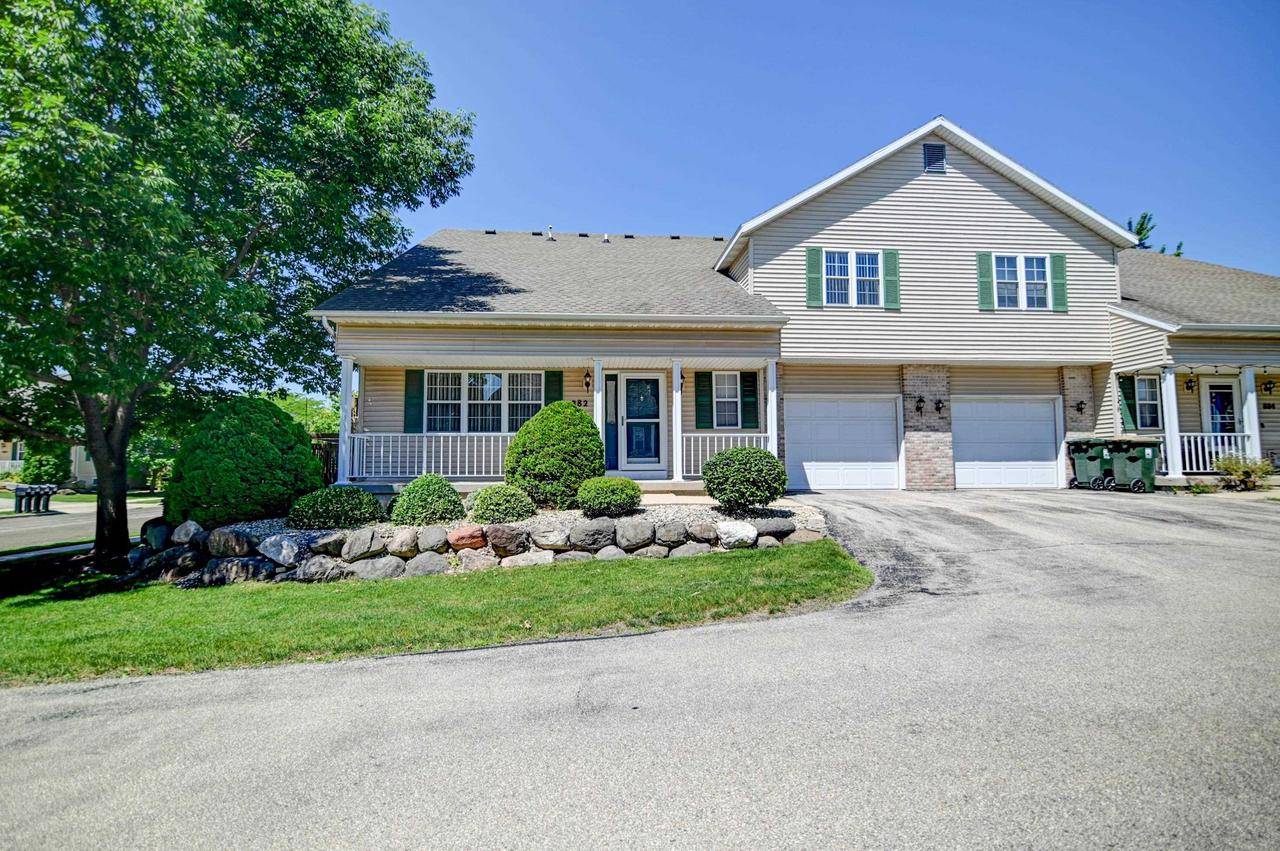 882 Chandler Lane, Sun Prairie, WI 53590