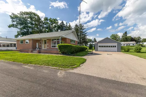 Hazel Green, WI 53811,1620 13th Street