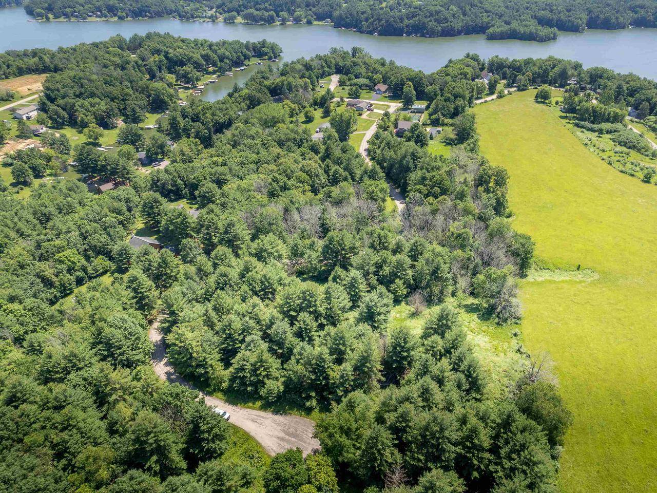 L10 Catbird Court, La Valle, WI 53941