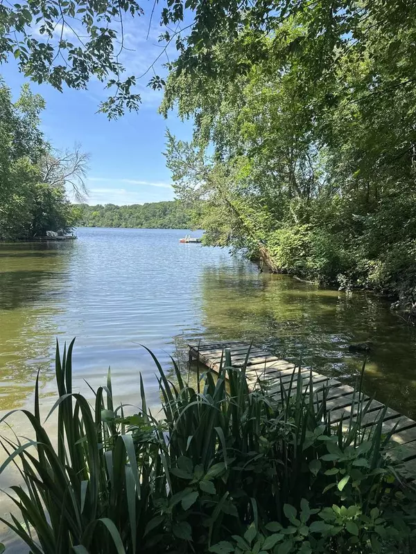 Prairie Du Sac, WI 53578,N1500 Fjord Road