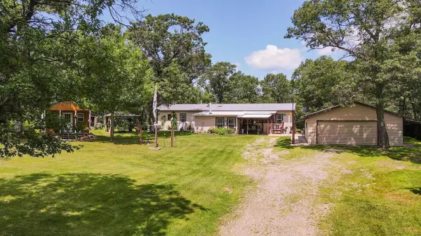 976 Blackhawk Court, Hancock, WI 54943