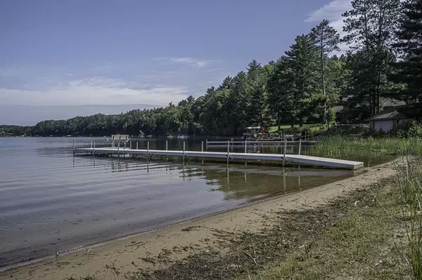 7010 Long Lake Road, Harshaw, WI 54529