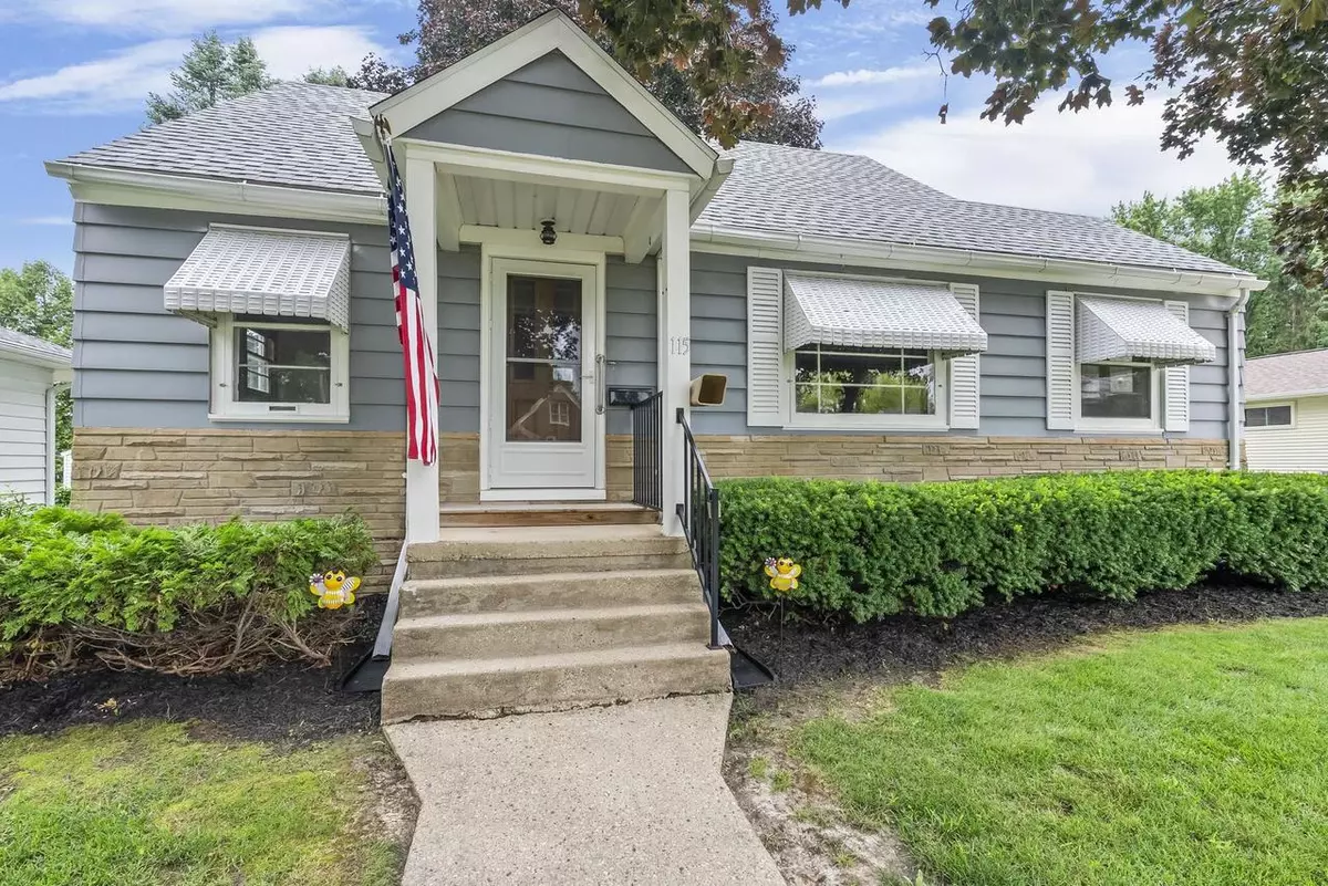 Beaver Dam, WI 53916,115 N Roosevelt Drive