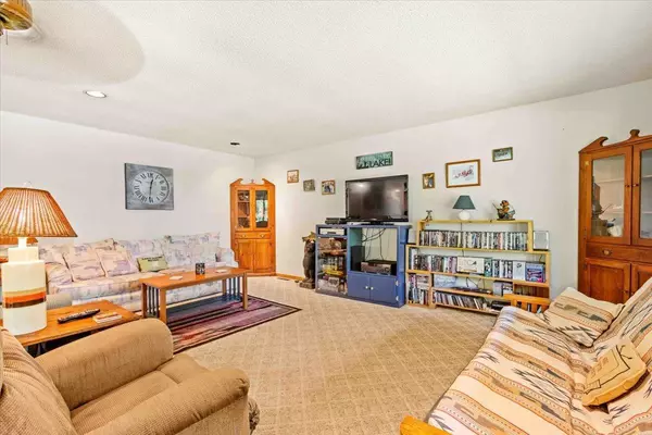 Nekoosa, WI 54457,1051 Kings Way