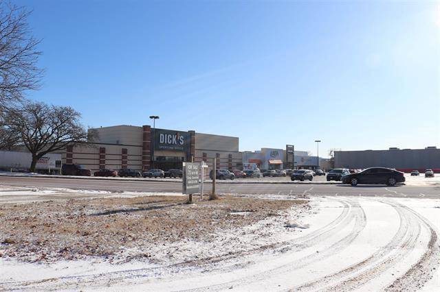 Janesville, WI 53545,1901 Holiday Drive