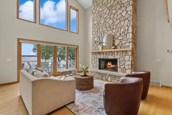 Green Lake, WI 54941,W1053 & W1049 Illinois Avenue