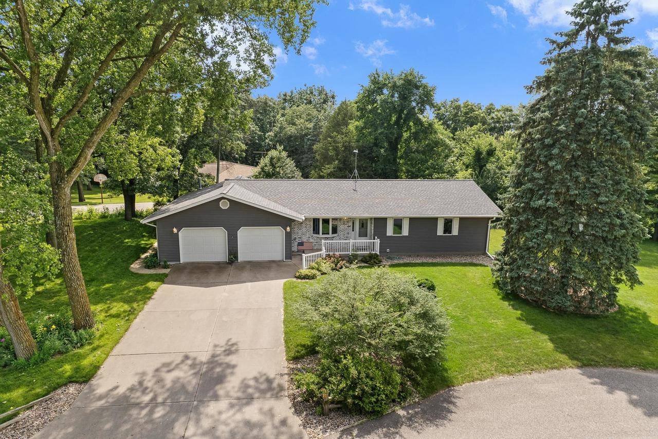 Sauk City, WI 53583,7437 North Street