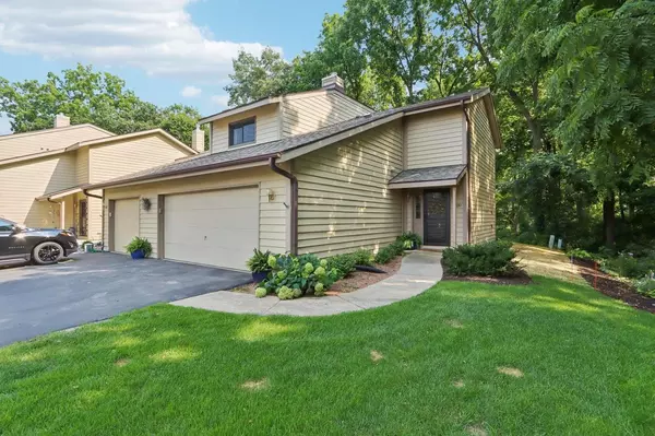 Fitchburg, WI 53711,5939 Forest Lane