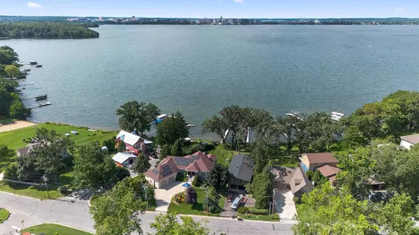 Madison, WI 53713,2706 Waunona Way