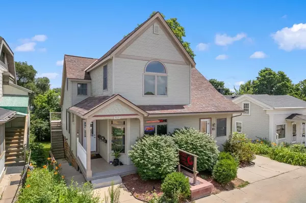 406 Ash Street, Baraboo, WI 53913