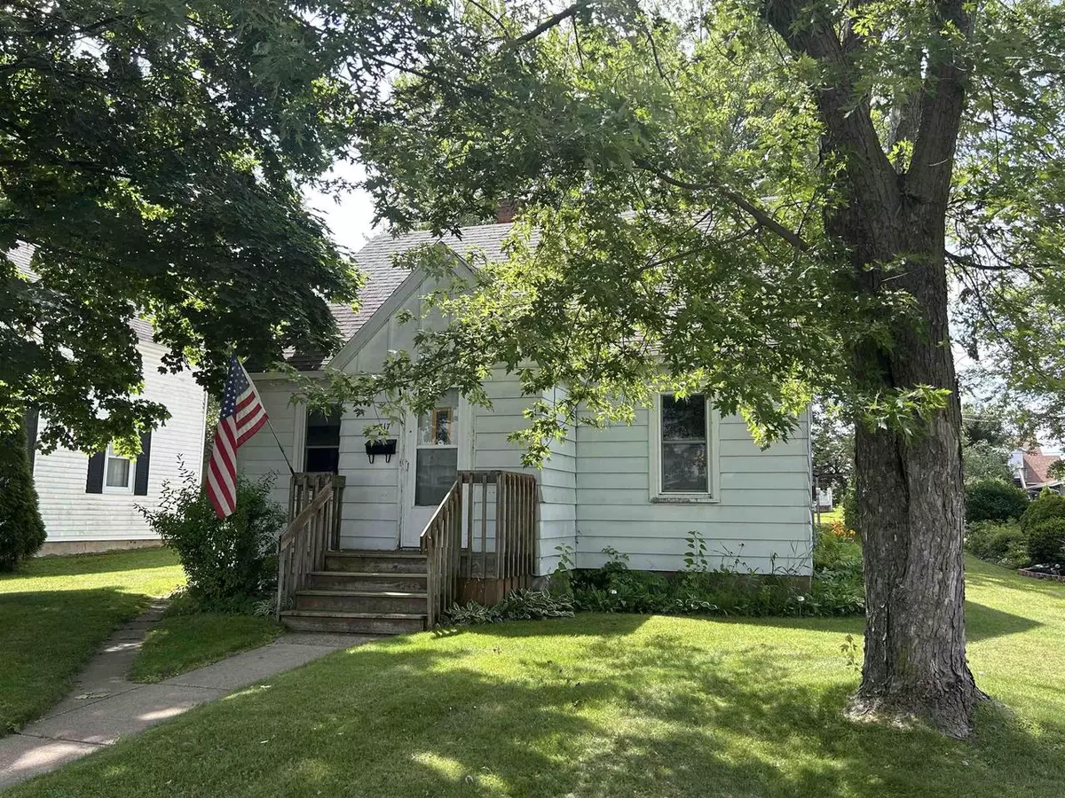 Tomah, WI 54660,317 Cady Avenue