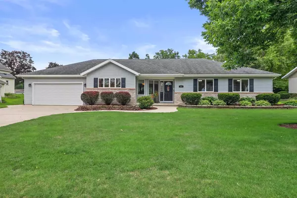 416 N 3rd Street, Fort Atkinson, WI 53538