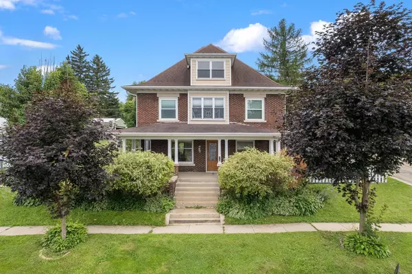 New Glarus, WI 53574,319 5th Avenue