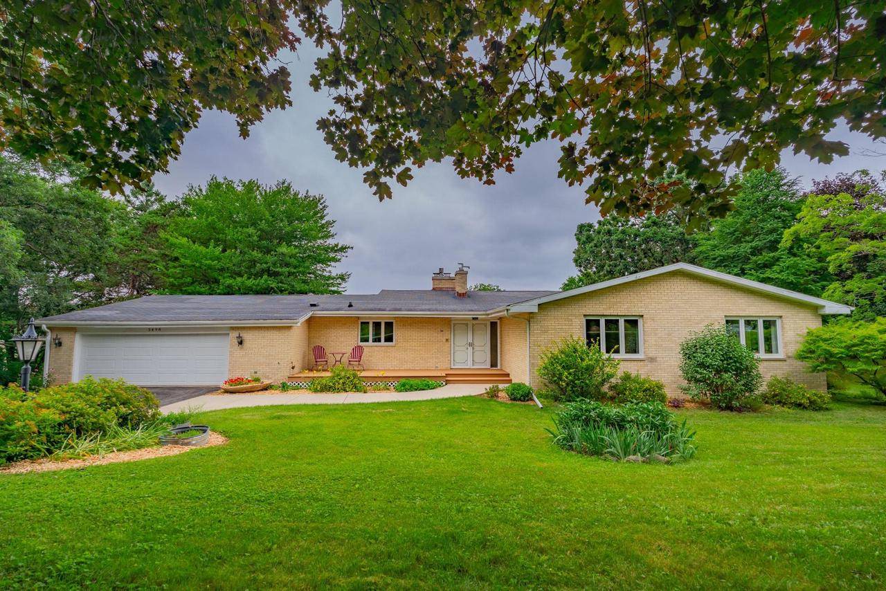 5498 Jan Drive, Fitchburg, WI 53711