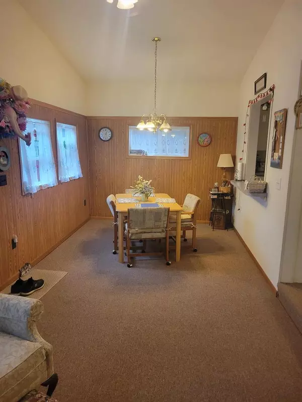 Cambridge, WI 53523,N4521 W Shore place Road