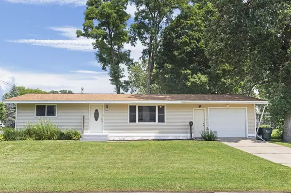 780 Washington Street, Prairie Du Sac, WI 53578