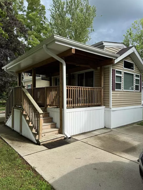 Edgerton, WI 53534,414 Skyline Drive
