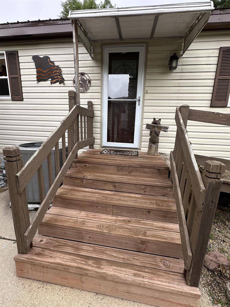 Dousman, WI 53118,N2639 County Road Z #H186