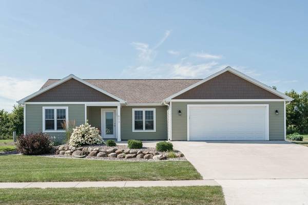 813 Seymour Street, Waupun, WI 53963