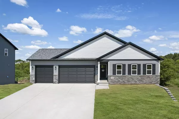 317 Dahlia Drive #31, Stoughton, WI 53589