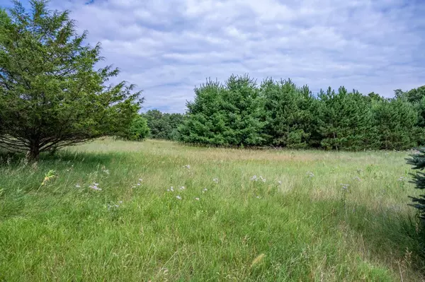 Oxford, WI 53952,1.55 AC Fish Court