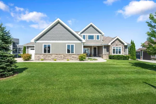 Oregon, WI 53575,970 Carnoustie Way
