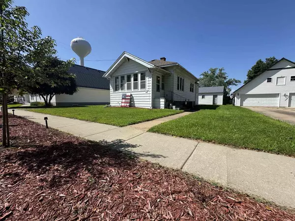 218 E Maple Street, Muscoda, WI 53573
