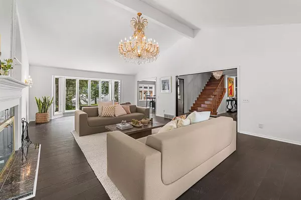 Beaver Dam, WI 53916,1120 Lake Shore Drive