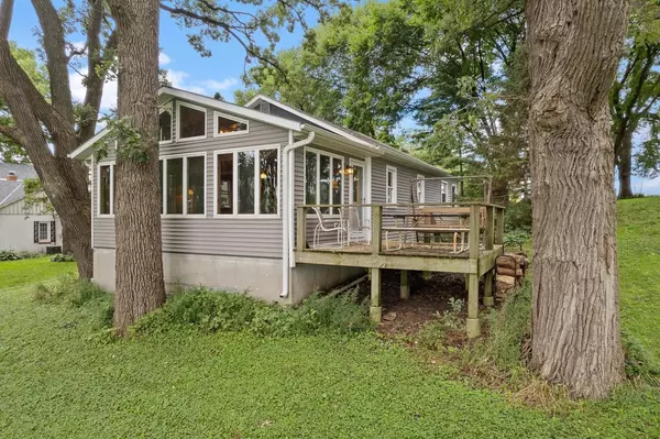 W8738 White Crow Road, Fort Atkinson, WI 53538