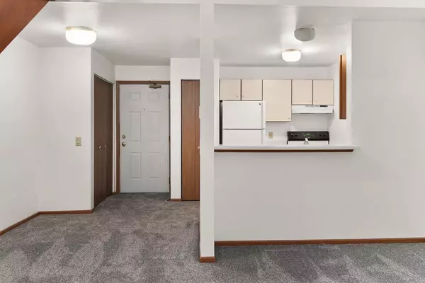 Madison, WI 53713,1010 N Sunnyvale Lane #I