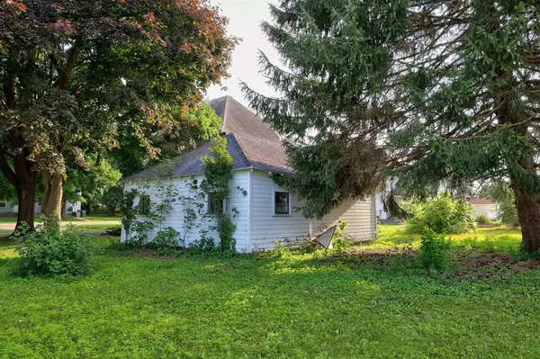 Rio, WI 53960,311 W Harvey Street
