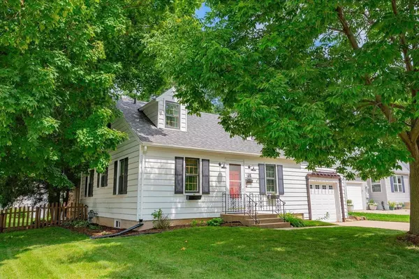 102 Maple Street, Sun Prairie, WI 53590