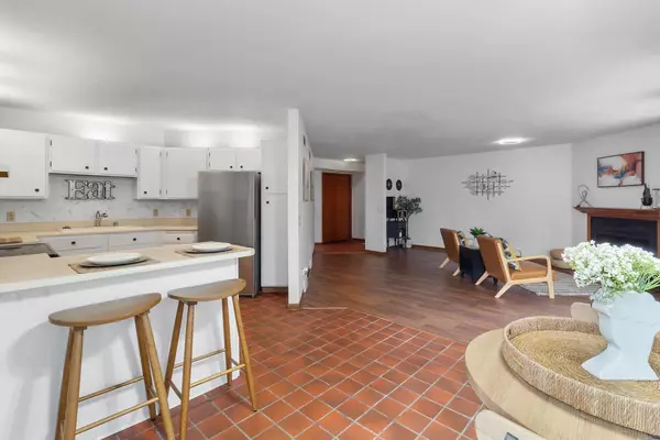 Fitchburg, WI 53713,121 Ski Court