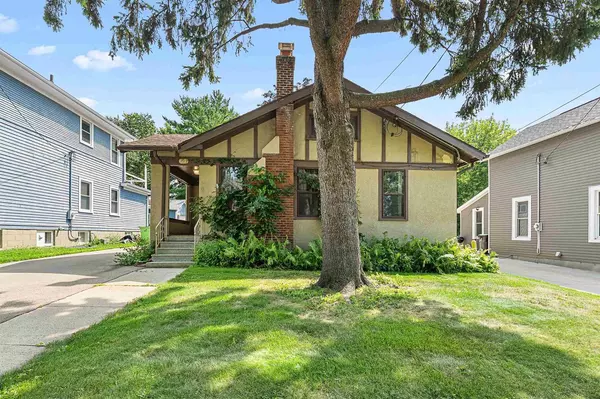 133 Walnut Street, Beaver Dam, WI 53916