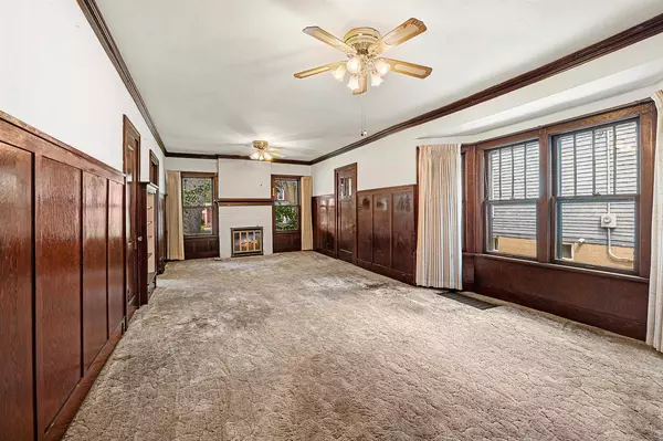 Beaver Dam, WI 53916,133 Walnut Street