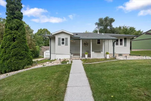 Madison, WI 53713,2826 Badger Lane