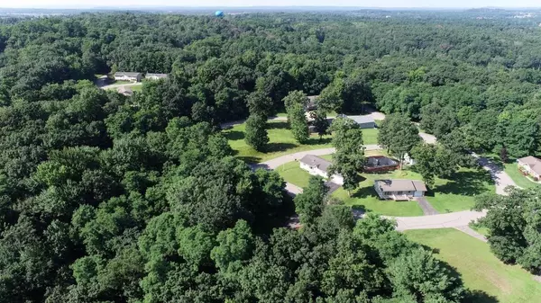 12 Dakota Ridge, Baraboo, WI 53913