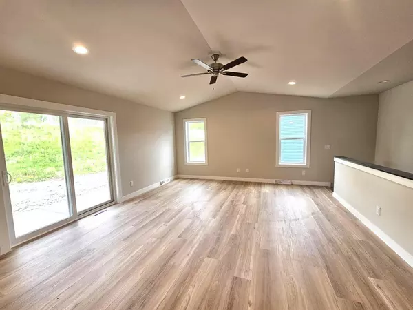 Ripon, WI 54971,520 Village Lane