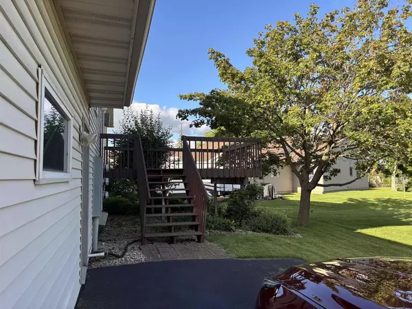 123 White Tail Drive #4, Sun Prairie, WI 53590