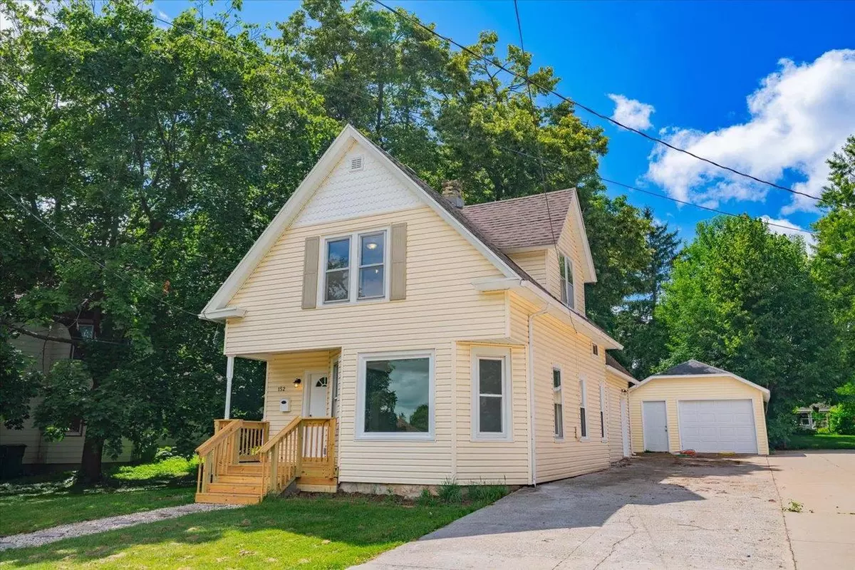 Sun Prairie, WI 53590,152 Union Street