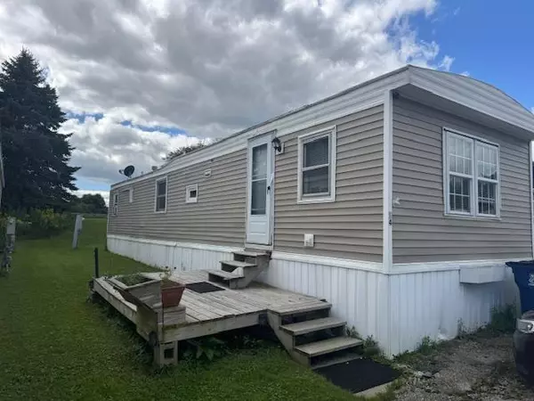 1599 N Port Washington Road #S4, Grafton, WI 53024