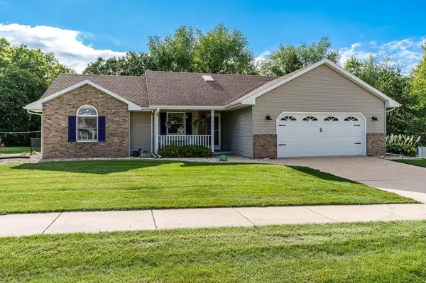 4009 Castlemoor Drive, Janesville, WI 53546