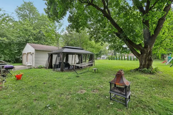 Whitewater, WI 53190,421 S Whiton Street