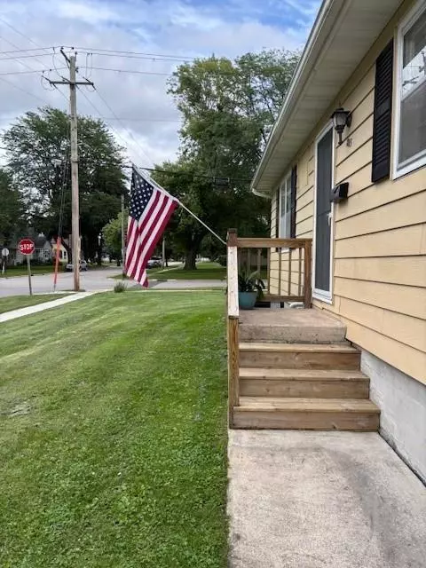 Ripon, WI 54971,805 State Street