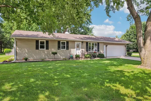 207 15th Street, Prairie Du Sac, WI 53578