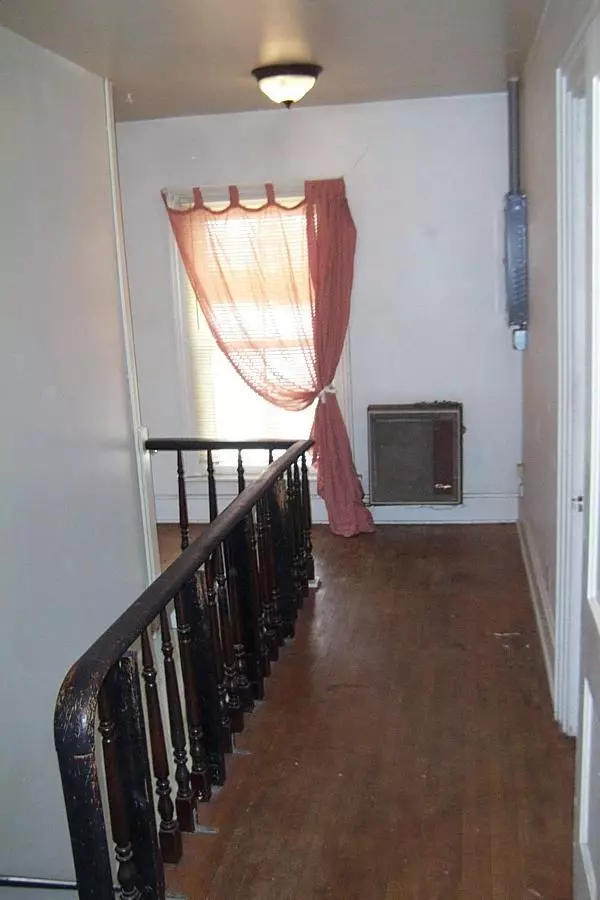 Beaver Dam, WI 53916,208 W Third Street