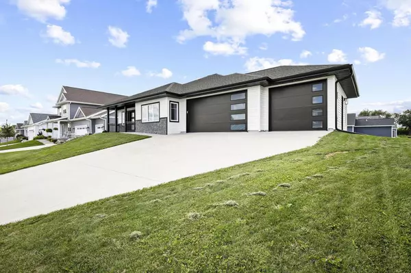 Cottage Grove, WI 53527,409 E SCHOOL Road