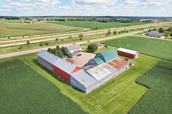 Deforest, WI 53532,6889 and 6897 North Towne Road